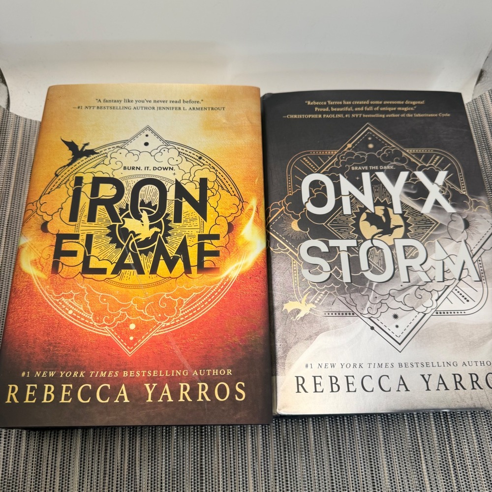 Rebecca Yarros Iron Flame & Onyx Storm Deluxe Edition Hardcover Set Empyrean